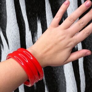 Deadstock Elegant Red Bangle Set